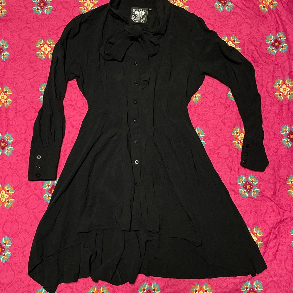 Killstar pussybow collar Hilo hem button down dress